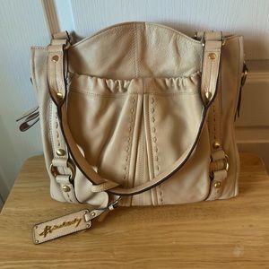 B. Makowsky Leather Handbag/Purse